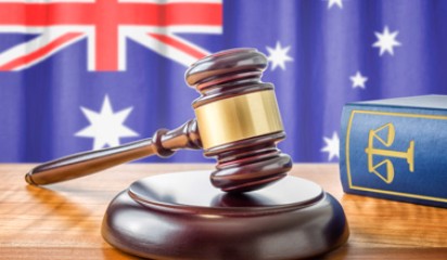 Australian flag and gavel thumbnail3